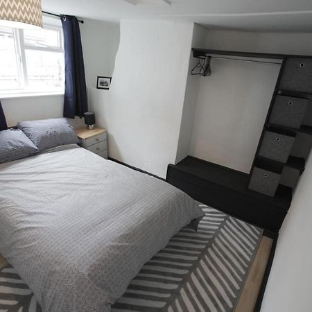 Westgate Guest House Уоруик Екстериор снимка